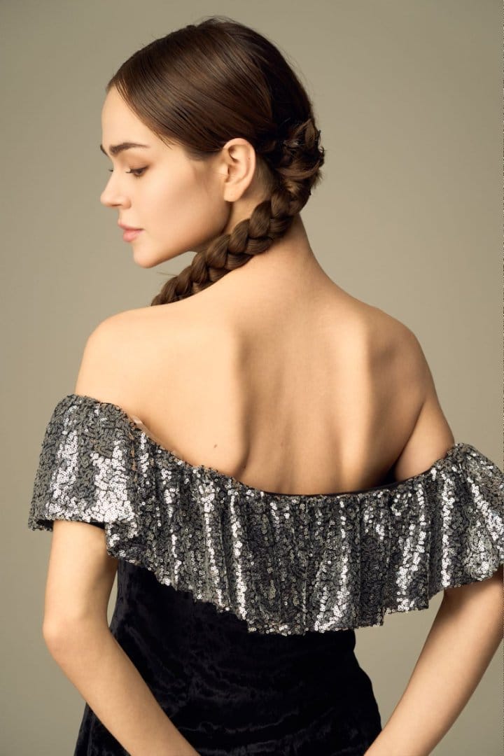 Платье-футляр из бархата с завышенной талией Платье-футляр из бархата с завышенной талией