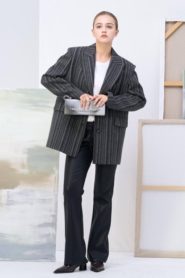 укороченный шерстяной костюм укороченный шерстяной костюм